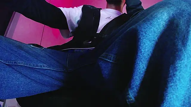 zacwatson  online show from 9, 1, 2026