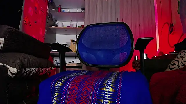 zacwatson  online show from 8, 10, 2025