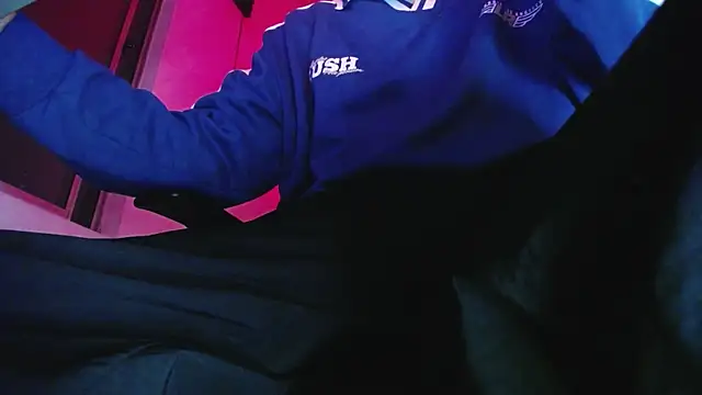 zacwatson  online show from 8, 1, 2026