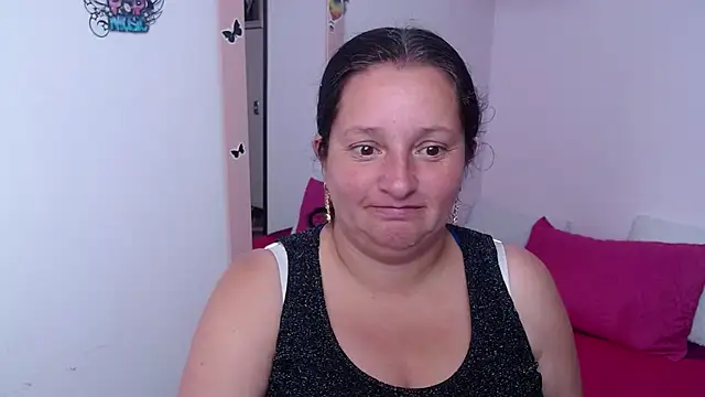 CristialJones  online show from 10, 1, 2026