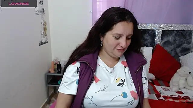 CristialJones  online show from 12, 3, 2025