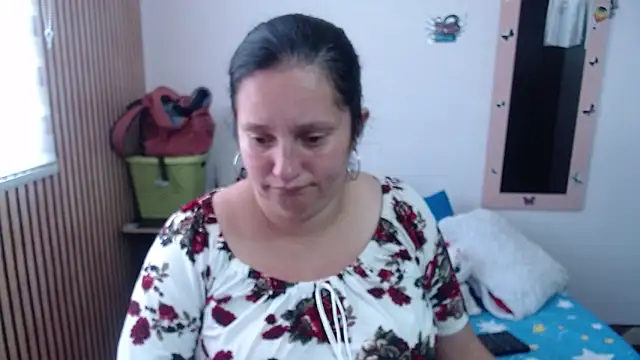 CristialJones  online show from 22, 9, 2025