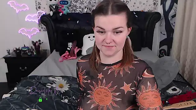 DaisieMaeXO online show from 7, 10, 2025