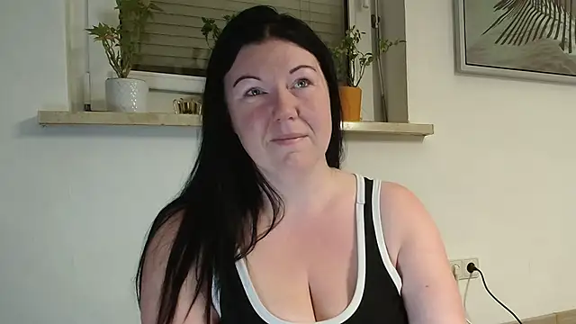 Snapshot of p6w_official chatting on 1, 10, 2025 p6w official online show from 1, 10, 2025