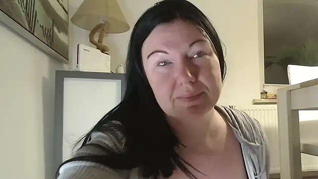 Snapshot of p6w_official chatting on 11, 11, 2025 p6w official online show from 11, 11, 2025