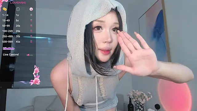 Snapshot of Aoki_sweet chatting on 9, 6, 2026 Aoki sweet online show from 9, 6, 2026