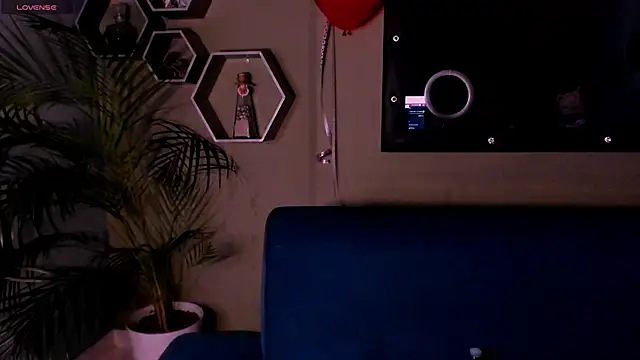 Sussy Bell01 online show from 18, 2, 2025