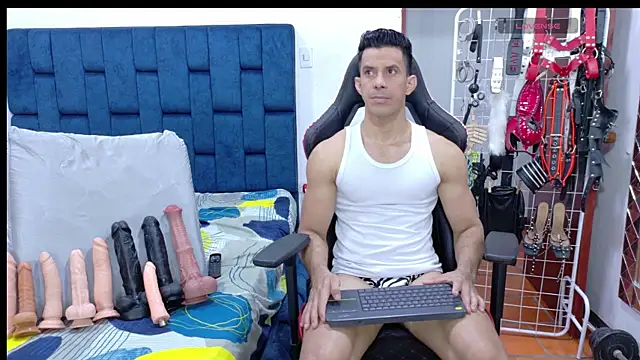 JoseRumbero26 online show from 23, 4, 2026