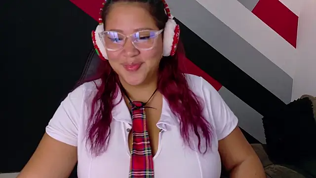 I am yours- online show from 5, 12, 2025