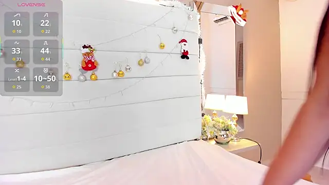 Lilly 2809  online show from 2, 12, 2025