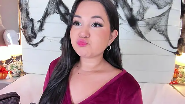 Lilly 2809  online show from 25, 10, 2025