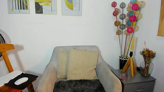 helena copper  online show from 4, 2, 2026