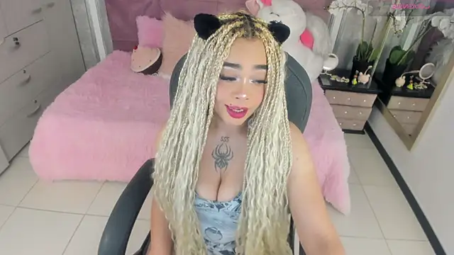 conny  curly online show from 8, 1, 2026