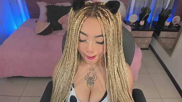 conny  curly online show from 2, 10, 2025