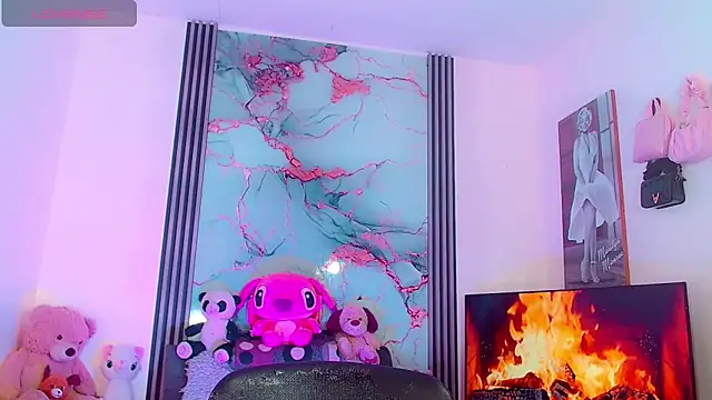  ChanellR  online show from 27, 9, 2025