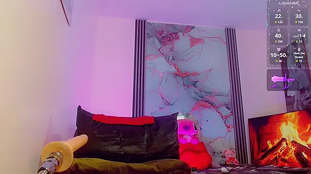  ChanellR  online show from 5, 11, 2025