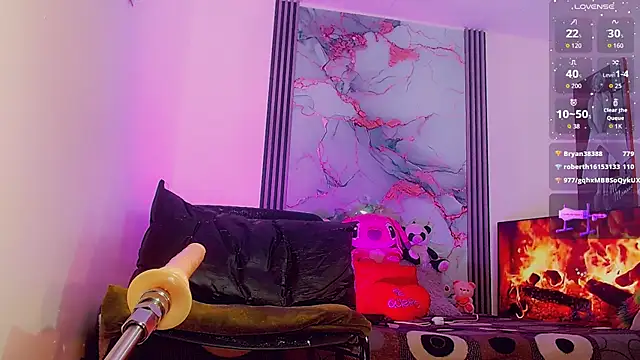  ChanellR  online show from 7, 10, 2025