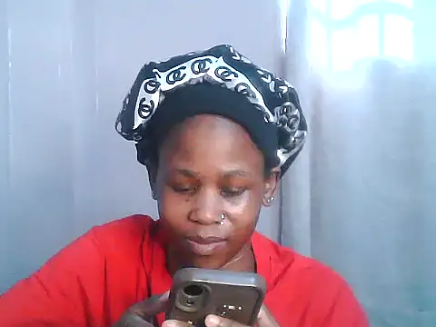 Snapshot of SexxyTerry chatting on 20, 10, 2025 SexxyTerry online show from 20, 10, 2025