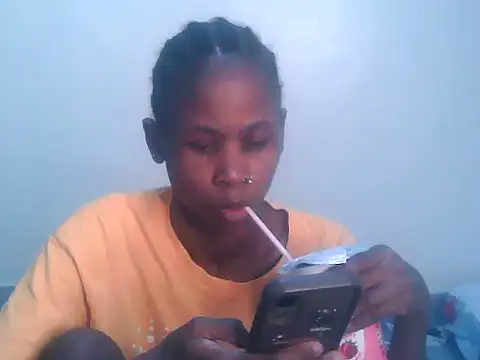 Snapshot of SexxyTerry chatting on 28, 11, 2025 SexxyTerry online show from 28, 11, 2025