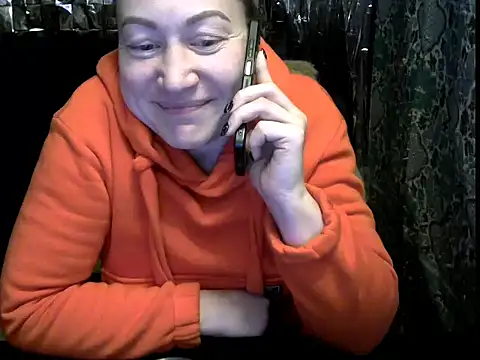 wLESLYMOSw online show from 10, 2, 2026