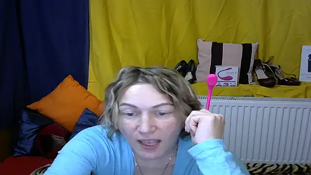 wLESLYMOSw online show from 17, 1, 2025