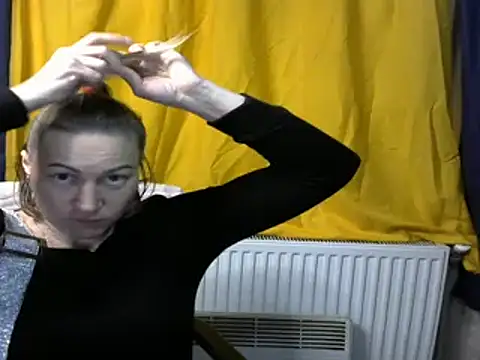 wLESLYMOSw online show from 5, 12, 2024