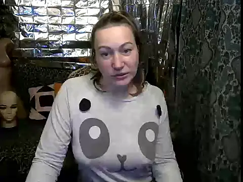 wLESLYMOSw online show from 7, 2, 2026