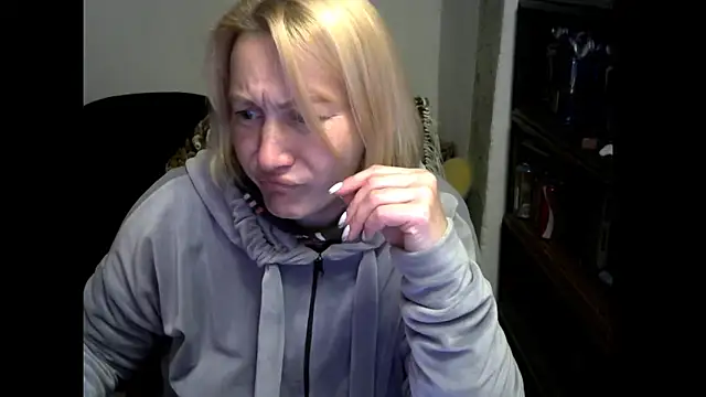 wLESLYMOSw online show from 22, 4, 2026