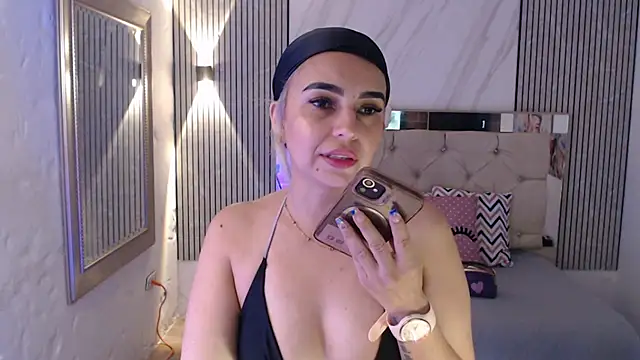 Snapshot of ashley__tylor chatting on 2, 2, 2026 ashley tylor online show from 2, 2, 2026