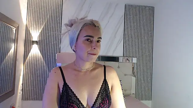 ashley  tylor online show from 17, 7, 2026