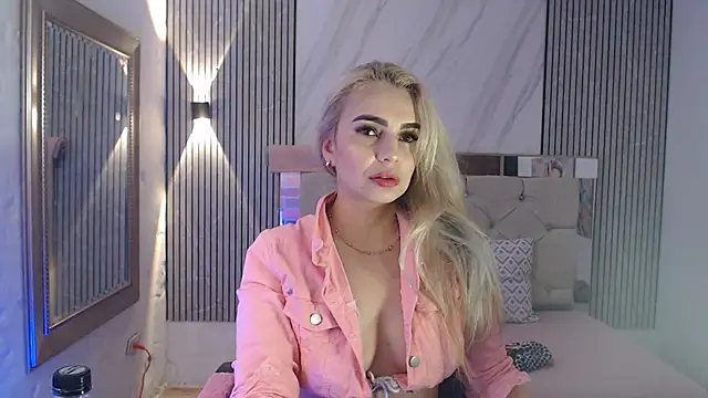 Snapshot of ashley__tylor chatting on 7, 2, 2026 ashley tylor online show from 7, 2, 2026