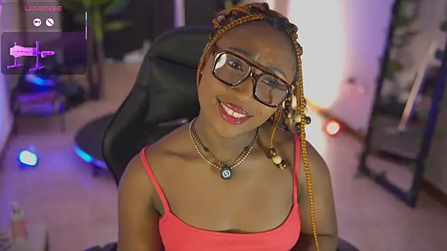 EmmaSanzz  online show from 5, 3, 2026