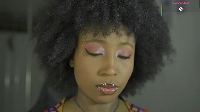 Snapshot of EmmaSanzz_ chatting on 22, 2, 2026 EmmaSanzz online show from 22, 2, 2026