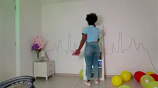 EmmaSanzz  online show from 29, 9, 2025