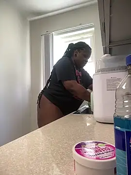 fantasygyal online show from 2, 6, 2026
