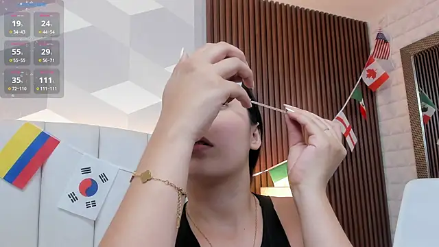 Snapshot of Julietasantos__ chatting on 17, 7, 2026 Julietasantos online show from 17, 7, 2026