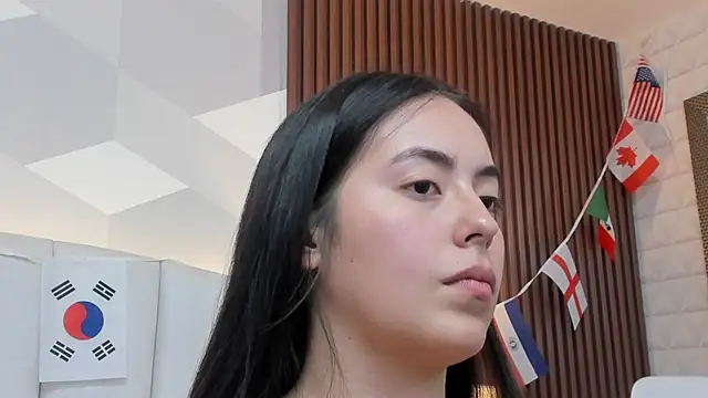 Snapshot of Julietasantos__ chatting on 13, 7, 2026 Julietasantos online show from 13, 7, 2026