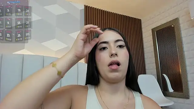 Julietasantos   online show from 18, 10, 2025