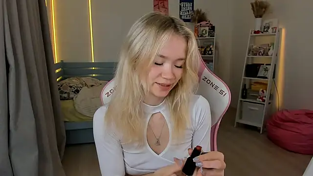 Lily Young online show from 10, 10, 2025