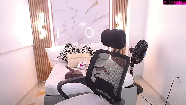 Snapshot of Mariana_Rojas chatting on 10, 6, 2026 Mariana Rojas online show from 10, 6, 2026