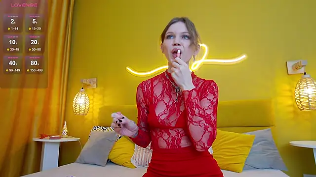 lessysweety online show from 17, 11, 2025