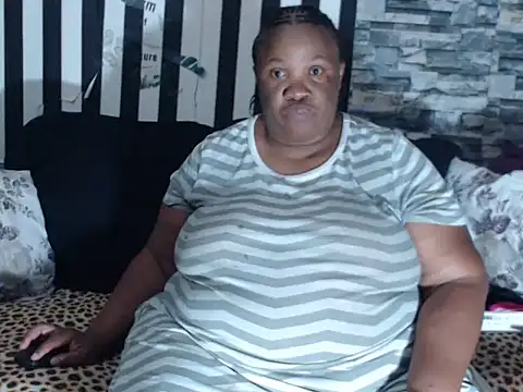 BigHotMatureXx online show from 19, 2, 2026