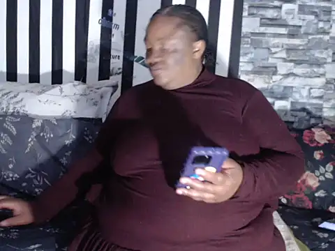 BigHotMatureXx online show from 27, 9, 2025