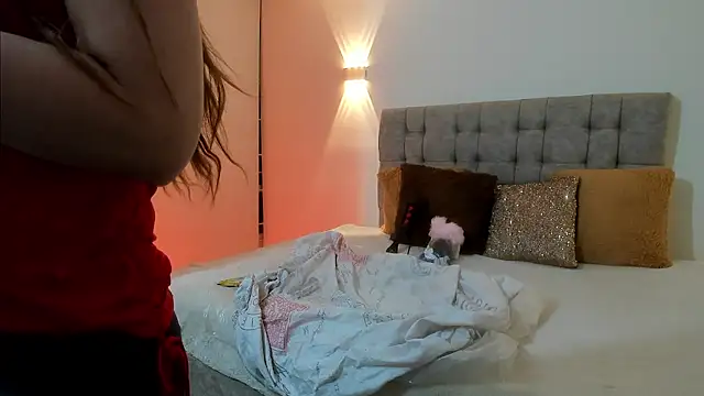 Carolina hernandez22 online show from 15, 9, 2025