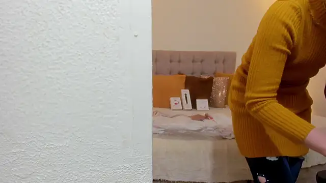 Carolina hernandez22 online show from 28, 9, 2025