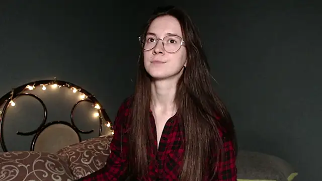 wow  kelly online show from 4, 10, 2025