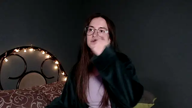 wow  kelly online show from 6, 10, 2025