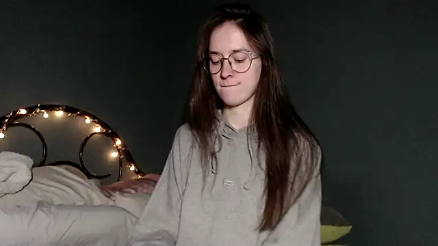 wow  kelly online show from 5, 11, 2025