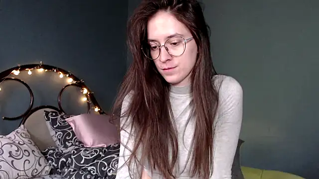 wow  kelly online show from 19, 9, 2025