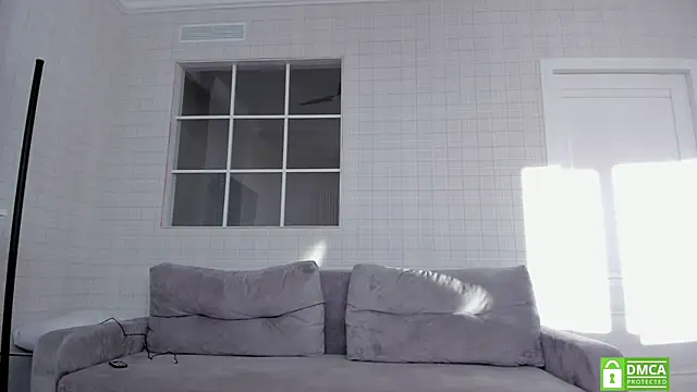 Snapshot of WelliCaren chatting on 7, 10, 2025 WelliCaren online show from 7, 10, 2025